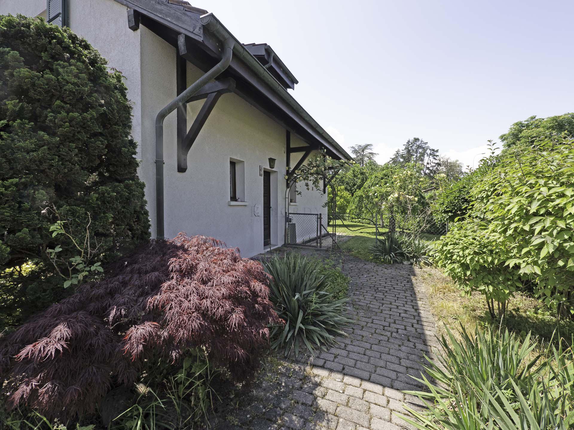 Signature acte vente 14.06.2023 Plateau de Vessy, ravissante villa individuelle avec magnifique jardin