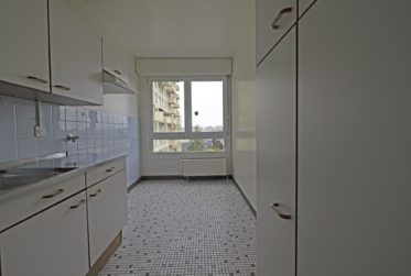 Appartement de 4 pièces sis au 8ème et dernier étage, Résidence Apollo