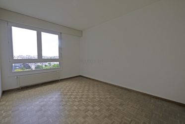 Appartement de 4 pièces sis au 8ème et dernier étage, Résidence Apollo