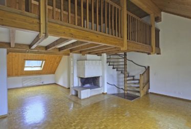 Versoix, spacieux appartement en duplex de 166 m2 avec cheminée, balcon et garage