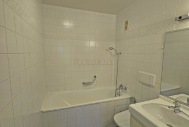 Versoix, spacieux appartement en duplex de 166 m2 avec cheminée, balcon et garage
