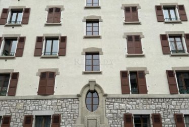 *** SIGNATURE ACTE DE VENTE LE 20 JUIN 2025 *** Saint-Jean - Appartement de 3 pièces au 3ème, calme, lumineux, balcon, charme