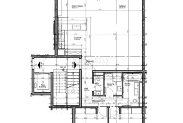 Idéalement placé à Carouge, superbe appartement contemporain de 115 m2 avec terrasse et balcon, meublé