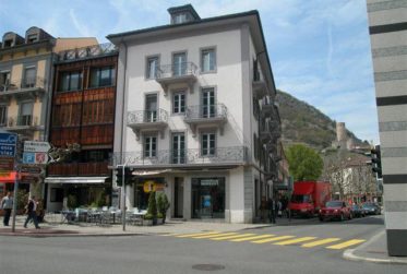 Beaux bureaux de 50m2 env. sur la Place Centrale, Martigny