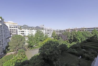 Idéalement placé à Carouge, superbe appartement contemporain de 115 m2 avec terrasse et balcon, meublé