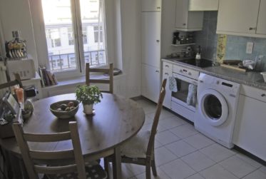 *** SIGNATURE ACTE DE VENTE LE 20 JUIN 2025 *** Saint-Jean - Appartement de 3 pièces au 3ème, calme, lumineux, balcon, charme