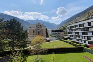 Confortable appartement de 4,5 pièces dans quartier calme - immeuble résidentiel
