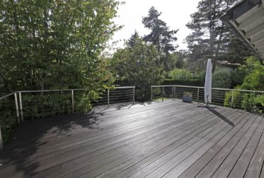 Versoix, idéalement située, belle et spacieuse villa individuelle profitant de verdure et intimité