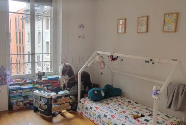 Bel appartement de 4.0 pièces dans immeuble d'époque !