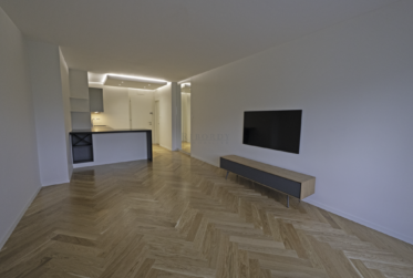 Miremont, Champel, appartement de standing avec balcon et dégagement