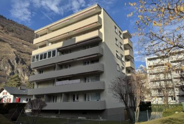 Beau et spacieux 3.5 pièces au calme avec deux grands balcons proche hôpital