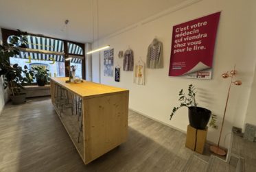 Charmante arcade commerciale en vieille ville de Sion