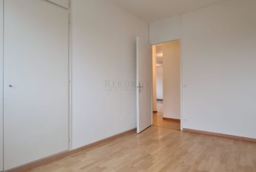 Bel appartement de 5.0 pièces avec vue dégagée !