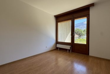 Rare: splendide villa jumelée avec cachet, magnifique terrasse et jardin.