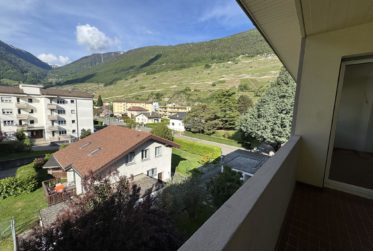Agréable appartement de 3.5 pièces avec balcon et vue dégagée