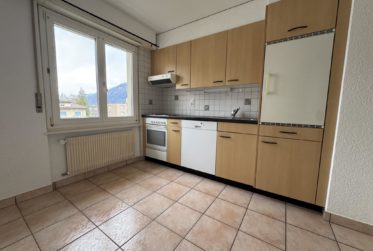 Agréable appartement de 3.5 pièces avec balcon et vue dégagée