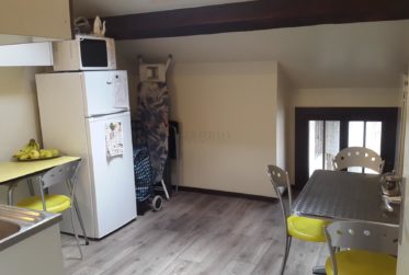 Appartement de 2.0 pièces meublé dans immeuble d'époque !