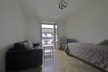 Joli 2 pièces au dernier étage avec balcon...