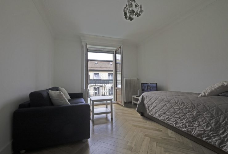 Joli 2 pièces au dernier étage avec balcon...