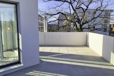 Plateau de Pinchat, superbe villa mitoyenne contemporaine idéalement située