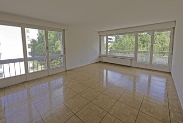Au coeur du quartier de Florissant, lumineux 5 pièces, balcon, parking intérieure !