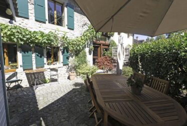 Maison bourrée de charme et de cachet à Certoux