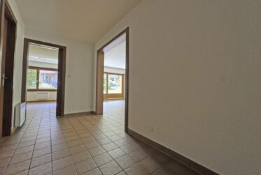 Bel appartement traversant de 4.5 pièces au bord de la Dranse